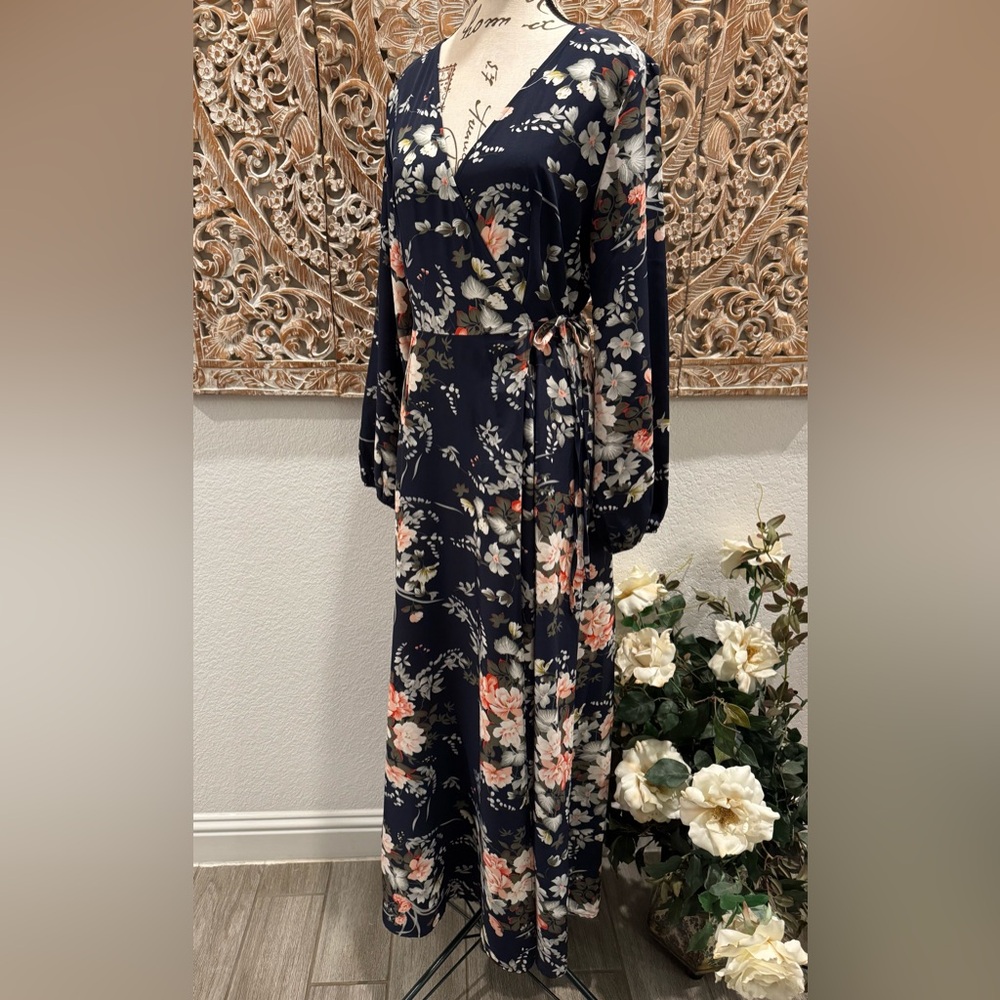 CUPSHE Floral Print Maxi Dress A-line Long Sleeves Wrap Dress- size M (8-10) - Picture 5 of 16